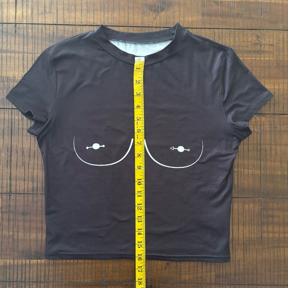 Boobs T-shirt - Picture 6 of 6